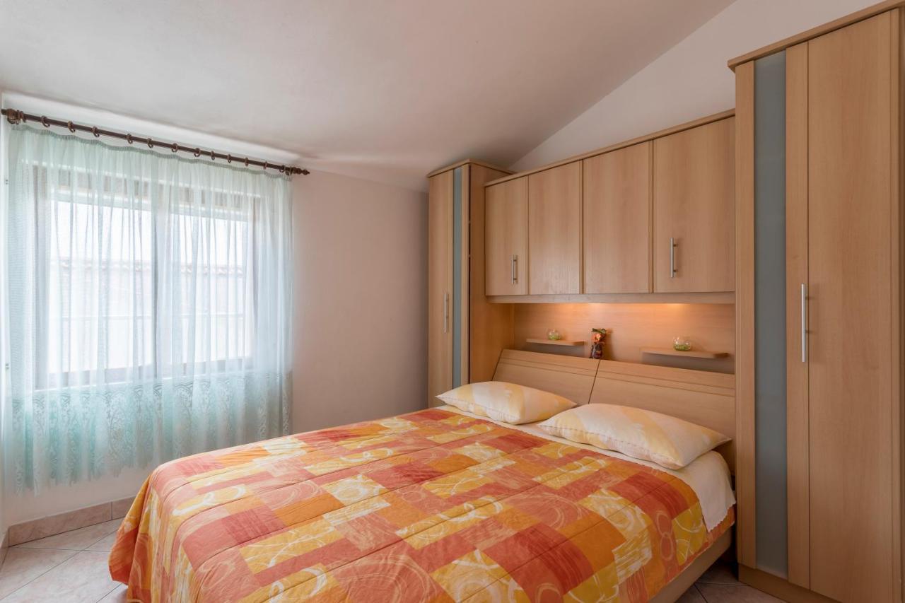 Apartmani Prkacin Trogir Exterior photo