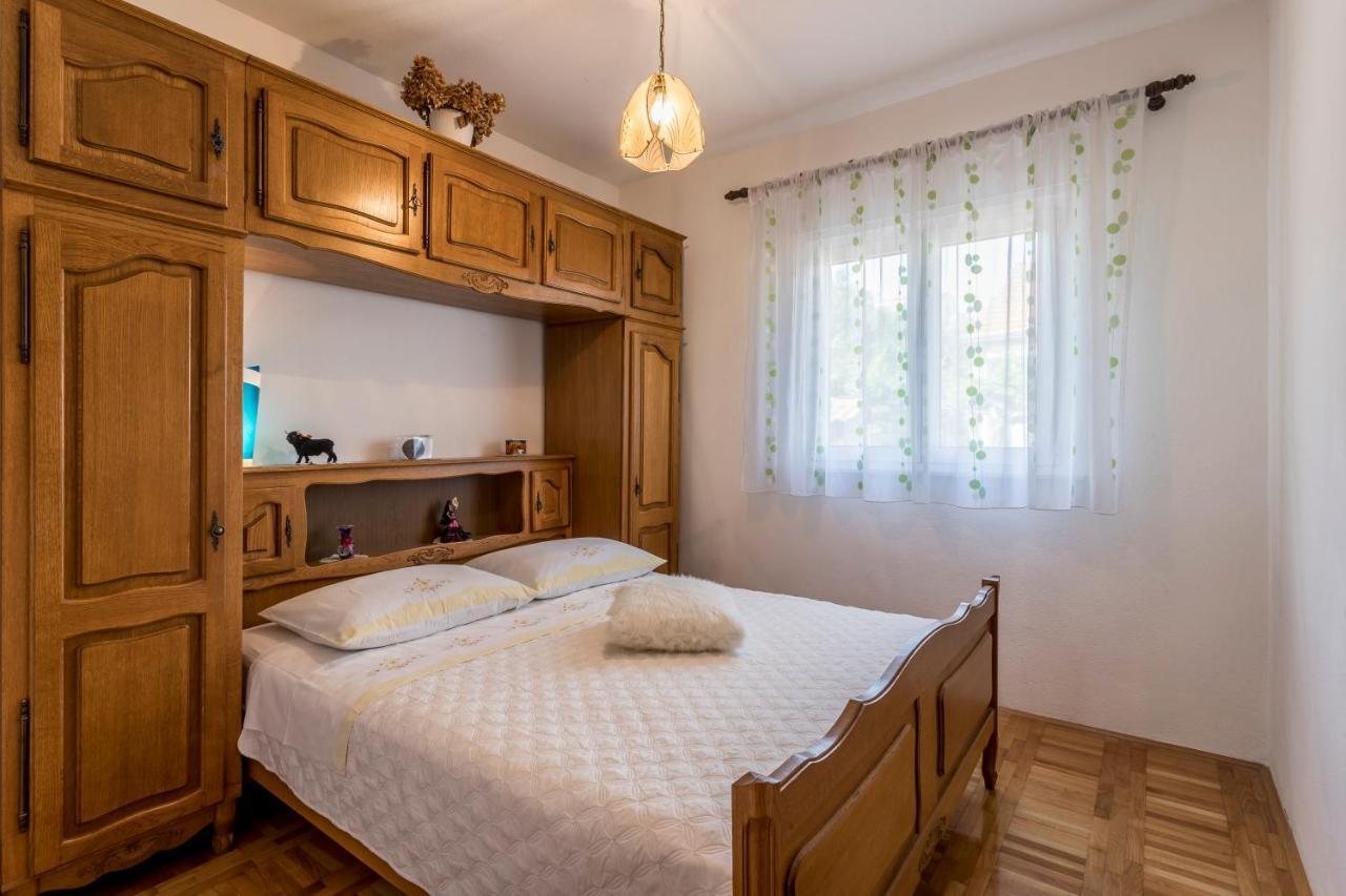 Apartmani Prkacin Trogir Exterior photo