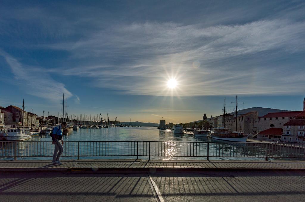 Apartmani Prkacin Trogir Exterior photo